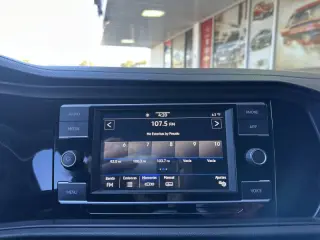 2020 Volkswagen Jetta R-Line