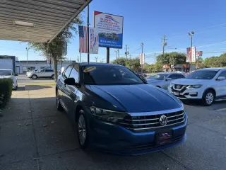 2020 Volkswagen Jetta R-Line