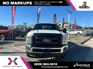 2011 Ford Super Duty F-350 DRW XL