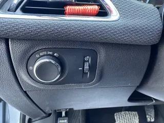 2018 Chevrolet Cruze LT Auto