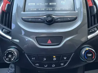 2018 Chevrolet Cruze LT Auto