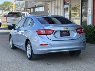 2018 Chevrolet Cruze LT Auto