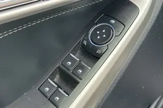 Ford Explorer 2022 AWD XLT 4dr SUV