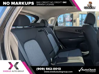 2022 Hyundai Kona SE