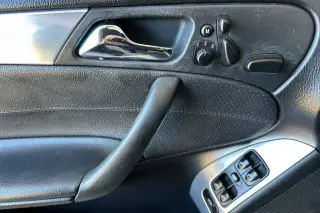 Mercedes-Benz C-Class 2006 C 230 Sport 4dr Sedan