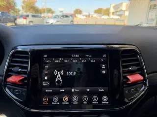 2021 Jeep Grand Cherokee Freedom