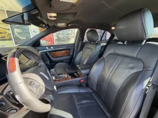 2015 Lincoln MKS
