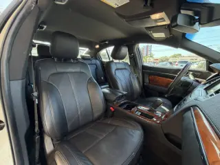 2015 Lincoln MKS