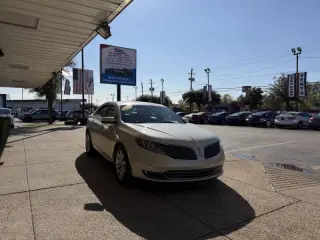 2015 Lincoln MKS