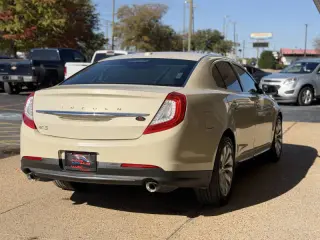 2015 Lincoln MKS