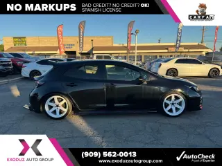 2020 Toyota Corolla Hatchback XSE