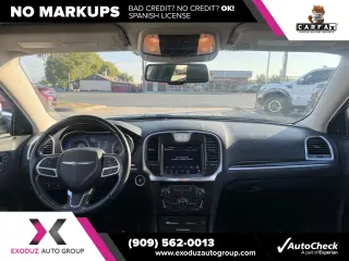 2018 Chrysler 300 Limited