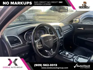 2018 Chrysler 300 Limited