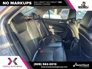 2018 Chrysler 300 Limited