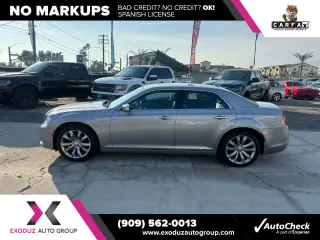 2018 Chrysler 300 Limited