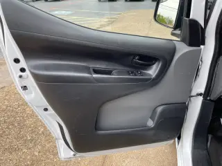 2015 Nissan NV200 SV