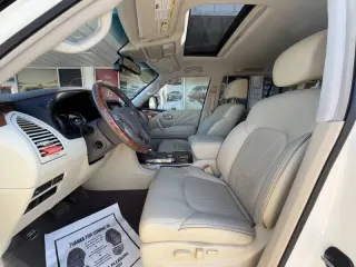 2017 Infiniti QX80