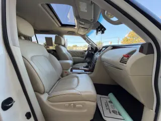2017 Infiniti QX80