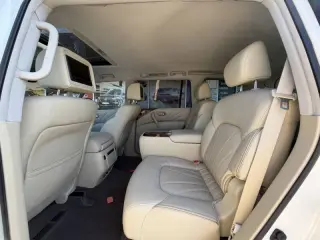 2017 Infiniti QX80
