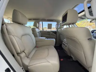 2017 Infiniti QX80