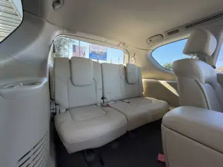 2017 Infiniti QX80