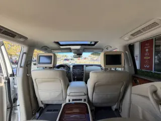 2017 Infiniti QX80