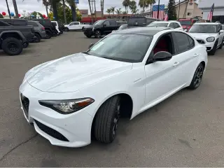 2023 Alfa Romeo Giulia Veloce