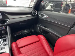 2023 Alfa Romeo Giulia Veloce