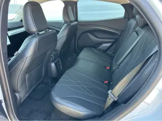 2022 Ford Mustang Mach-E Select