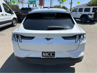 2022 Ford Mustang Mach-E Select