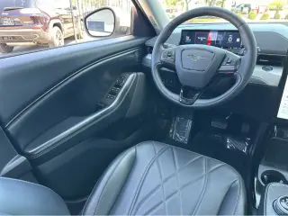 2022 Ford Mustang Mach-E Select