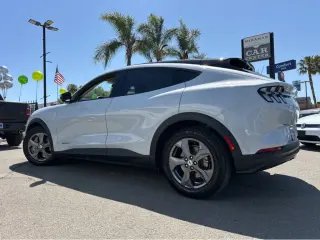 2022 Ford Mustang Mach-E Select