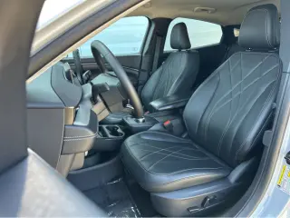 2022 Ford Mustang Mach-E Select