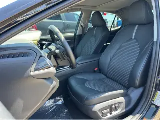 2019 Toyota Camry Hybrid SE