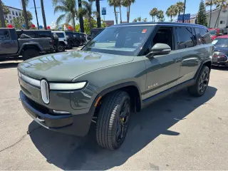 2022 Rivian R1S Launch Edition