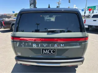 2022 Rivian R1S Launch Edition