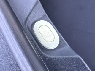 2022 Rivian R1S Launch Edition