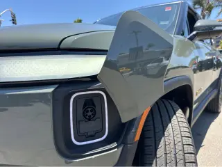 2022 Rivian R1S Launch Edition
