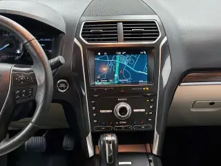 Ford Explorer 2019 Limited 4dr SUV