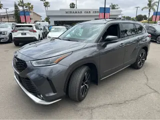 2022 Toyota Highlander XSE