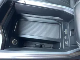 2019 Audi e-tron Prestige
