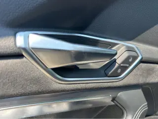 2019 Audi e-tron Prestige