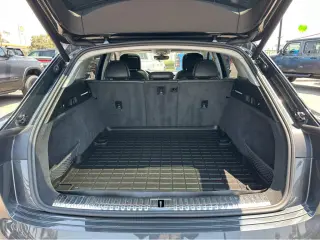2019 Audi e-tron Prestige