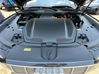 2019 Audi e-tron Prestige