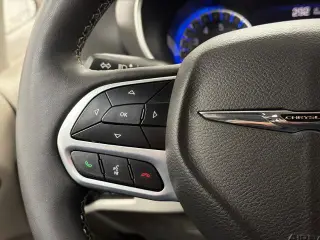 Chrysler Pacifica 2024 Touring L 4dr Mini-Van