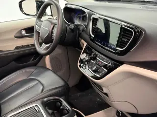 Chrysler Pacifica 2024 Touring L 4dr Mini-Van