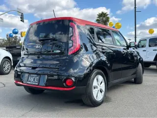 2016 Kia Soul EV +