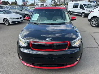 2016 Kia Soul EV +