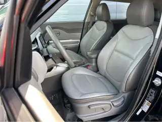 2016 Kia Soul EV +