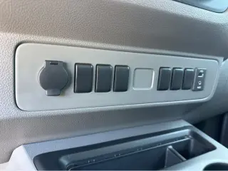 2019 Nissan NV Cargo S